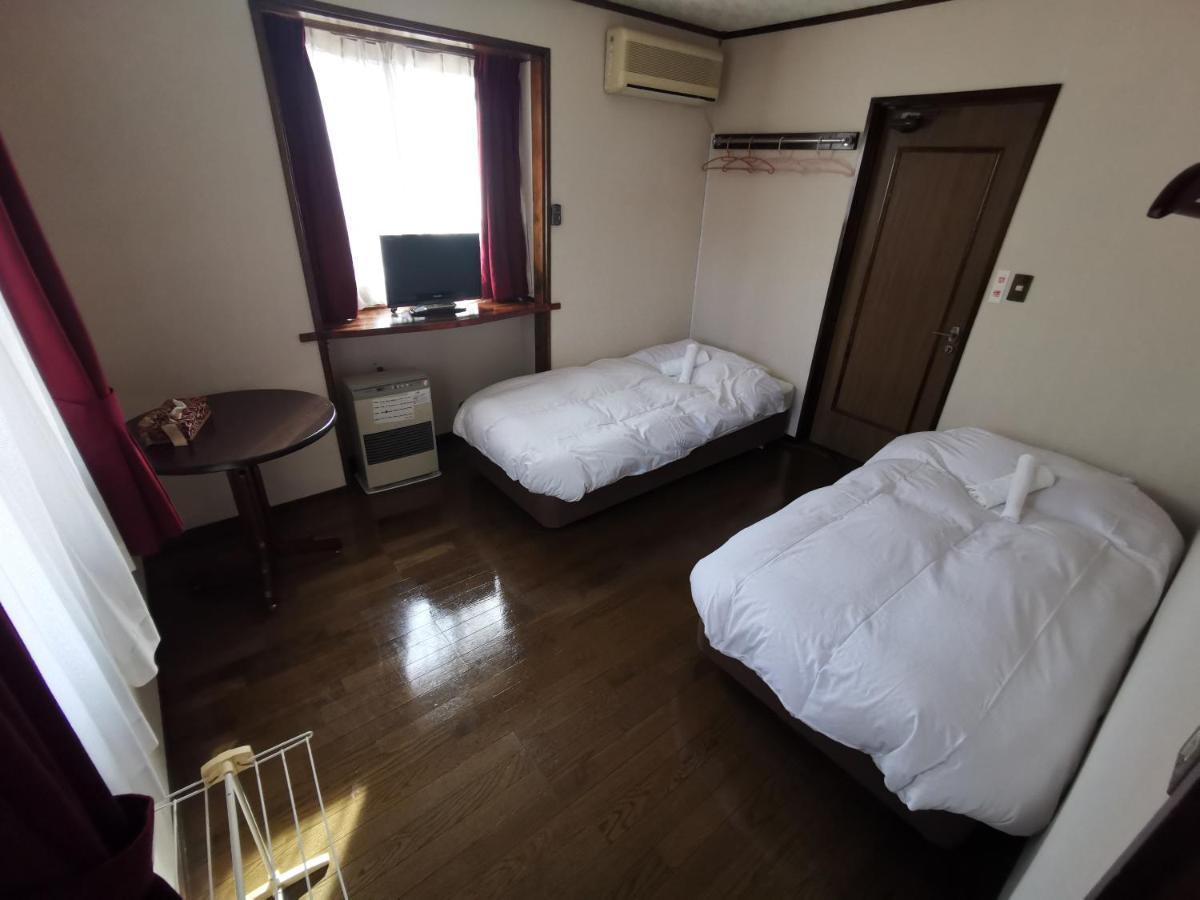 Bed and Breakfast Hakuba Powder Republic Exterior foto